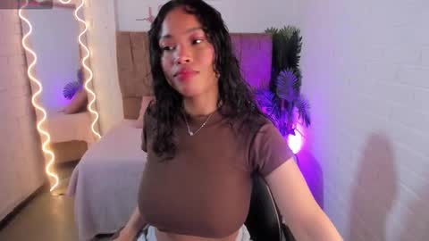 penelope online show from 10/01/25, 03:34