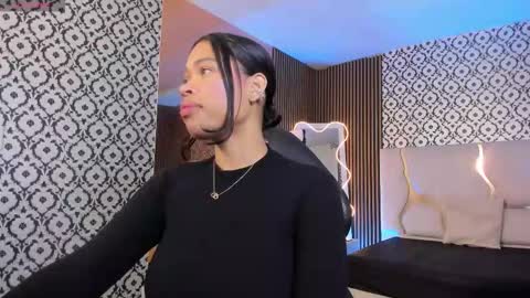 penelope online show from 12/20/25, 03:24