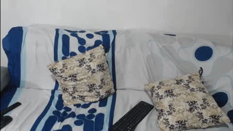 independent model online show from 12/26/24, 05:37