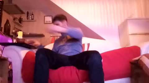 penesvoladores92 online show from 02/11/26, 12:15