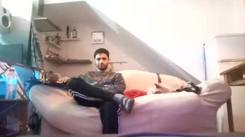 penesvoladores92 online show from 02/15/26, 10:39