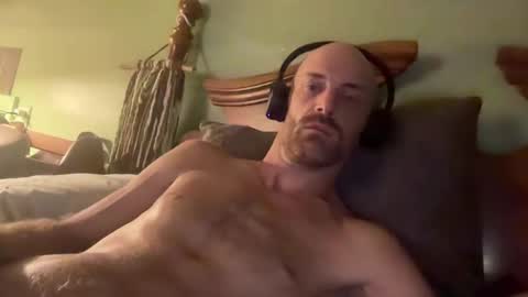 Snapshot of pennbubble chatting on 09/29/25, 03:22 Bubble Butt In Pennsylvania online show from 09/29/25, 03:22