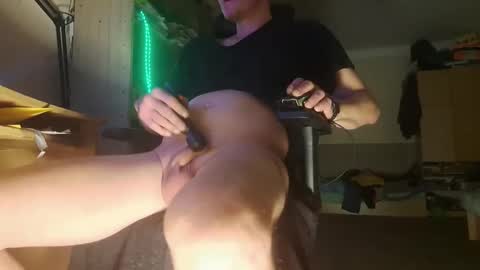 Snapshot of pepepe295 chatting on 11/09/25, 11:47 pepepe295 online show from 11/09/25, 11:47