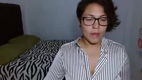 Megan online show from 03/04/25, 02:42