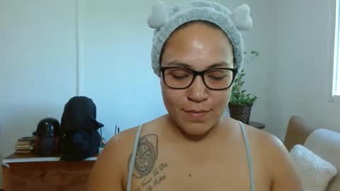 Megan online show from 02/14/26, 02:25