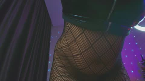 Snapshot of pepper_cat chatting on 12/11/24, 05:10 Dia online show from 12/11/24, 05:10