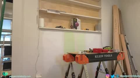 Peppermint and Dusty  online show from 03/11/26, 06:47