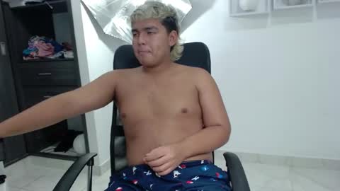 percibal_junior1 online show from 01/28/25, 05:22