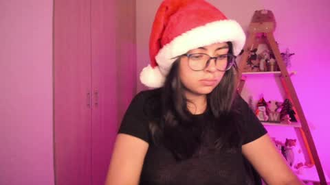 Sarah Ana Banana online show from 12/16/24, 02:15