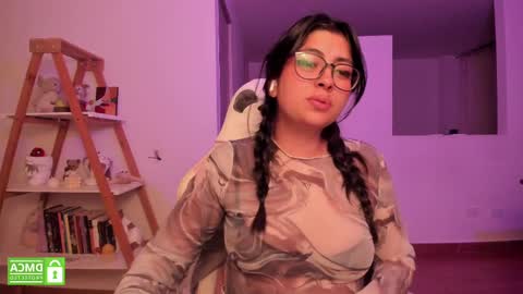 Sarah Ana Banana online show from 02/21/25, 06:40