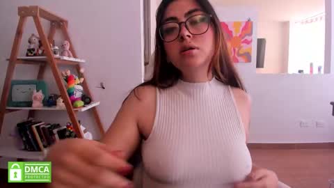 Sarah Ana Banana online show from 03/06/26, 05:09