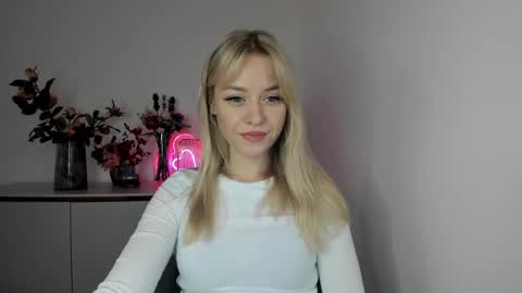 Snapshot of perfectxcindy chatting on 02/26/25, 10:36 Cindy online show from 02/26/25, 10:36