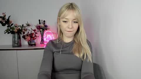 Snapshot of perfectxcindy chatting on 02/27/25, 09:32 Cindy online show from 02/27/25, 09:32