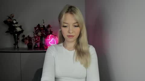 Snapshot of perfectxcindy chatting on 03/04/25, 06:26 Cindy online show from 03/04/25, 06:26