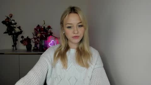 Snapshot of perfectxcindy chatting on 03/07/25, 12:34 Cindy online show from 03/07/25, 12:34