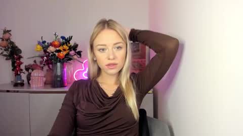 Snapshot of perfectxcindy chatting on 10/01/25, 05:24 Cindy online show from 10/01/25, 05:24