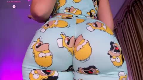 Perla online show from 04/11/26, 02:27