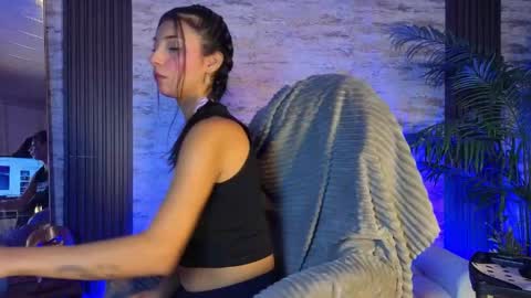  PERLA online show from 05/01/26, 06:34