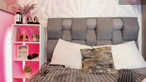  PERLA online show from 05/11/26, 11:35