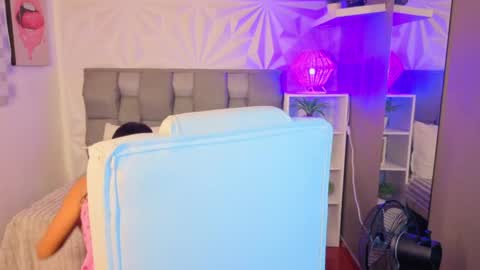  PERLA online show from 06/01/26, 12:40