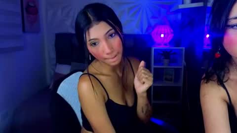  PERLA online show from 06/18/26, 11:58