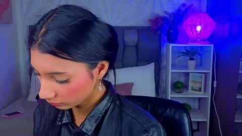  PERLA online show from 07/14/26, 06:57