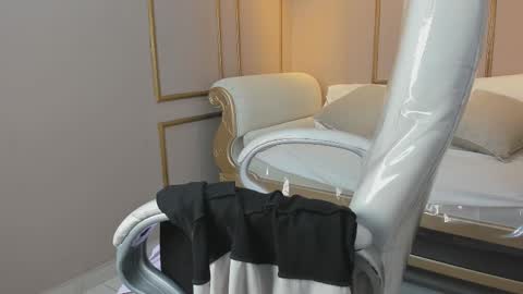 Snapshot of perlapreciosa chatting on 02/08/26, 04:05 PerlaPreciosa online show from 02/08/26, 04:05