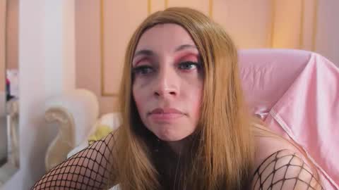 Snapshot of perlapreciosa chatting on 02/15/26, 07:51 PerlaPreciosa online show from 02/15/26, 07:51