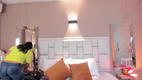 Snapshot of perlapreciosa chatting on 03/01/26, 04:03 PerlaPreciosa online show from 03/01/26, 04:03