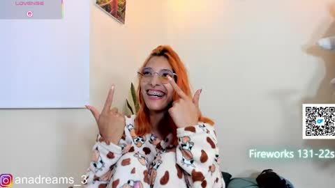 Snapshot of persefone__xxx chatting on 06/05/26, 06:52 persefone__xxx online show from 06/05/26, 06:52