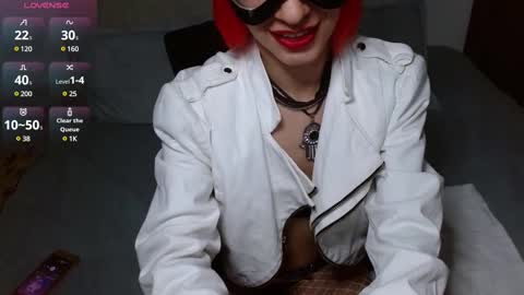 persefone_fire online show from 01/01/25, 10:56