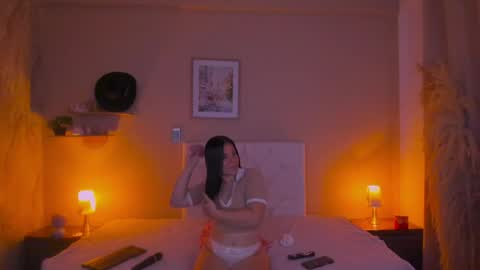 Marie online show from 04/17/26, 11:13