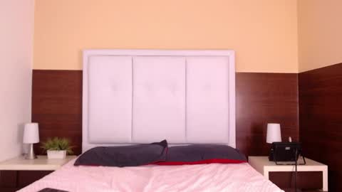 Persefone  online show from 04/03/26, 04:54