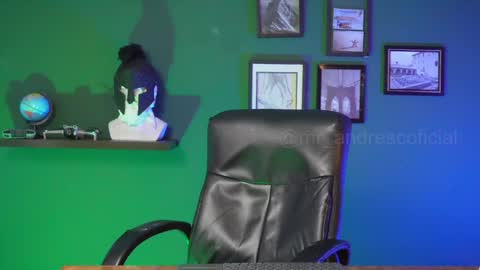 andres    online show from 03/07/25, 12:23