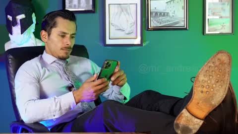 andres    online show from 09/10/25, 07:03