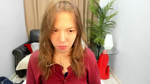 Snapshot of persinaky chatting on 05/10/26, 05:23 horror flying on the wings of the night.... online show from 05/10/26, 05:23