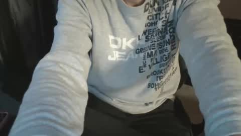 Lalo   x peruvianevil  ig peruvianevil  online show from 12/27/24, 05:09