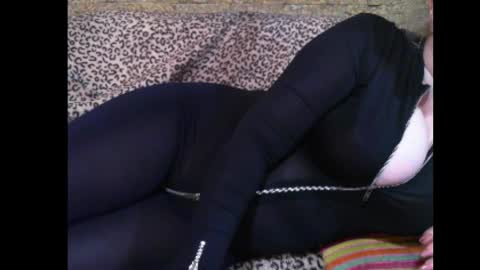 Snapshot of pervdomx chatting on 01/04/25, 02:46 Lady K online show from 01/04/25, 02:46