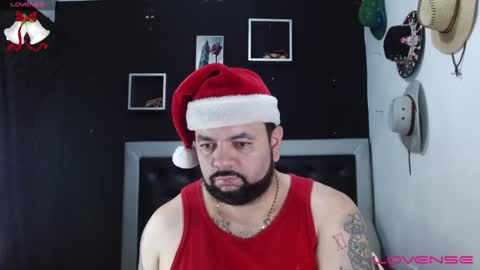 Snapshot of perverseveteranmanxxx chatting on 12/24/24, 01:27 Carlos online show from 12/24/24, 01:27