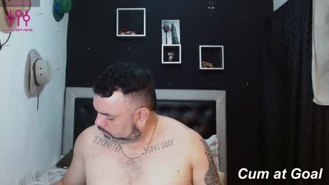 Snapshot of perverseveteranmanxxx chatting on 01/16/25, 10:44 Carlos online show from 01/16/25, 10:44