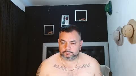 Snapshot of perverseveteranmanxxx chatting on 01/22/25, 06:52 Carlos online show from 01/22/25, 06:52