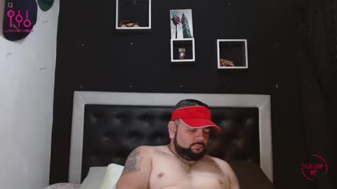 Snapshot of perverseveteranmanxxx chatting on 03/05/25, 11:16 Carlos online show from 03/05/25, 11:16