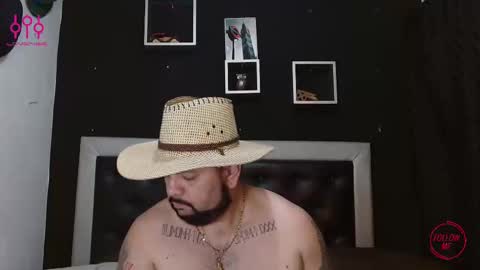 Snapshot of perverseveteranmanxxx chatting on 03/08/25, 03:50 Carlos online show from 03/08/25, 03:50