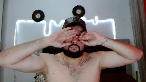 Snapshot of perverseveteranmanxxx chatting on 09/20/25, 01:56 Carlos online show from 09/20/25, 01:56