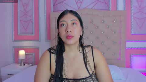 Snapshot of pervertedcurvy chatting on 05/07/26, 02:17 Lily online show from 05/07/26, 02:17