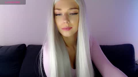 Isabella online show from 02/21/25, 01:00