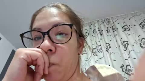 Lisa -  online show from 12/29/24, 01:38