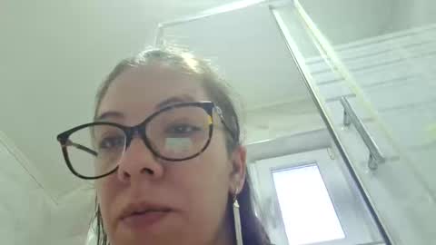 Lisa -  online show from 01/01/25, 02:31