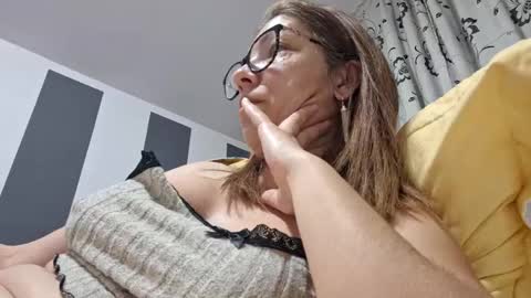 Lisa -  online show from 01/14/25, 06:49