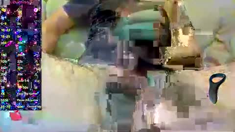 Petardo online show from 12/23/24, 10:10